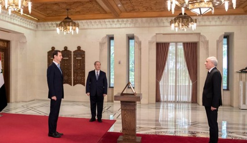 سفيرا سوريا لدى السعودية والجزائر يؤديان اليمين أمام الرئيس بشار الأسد