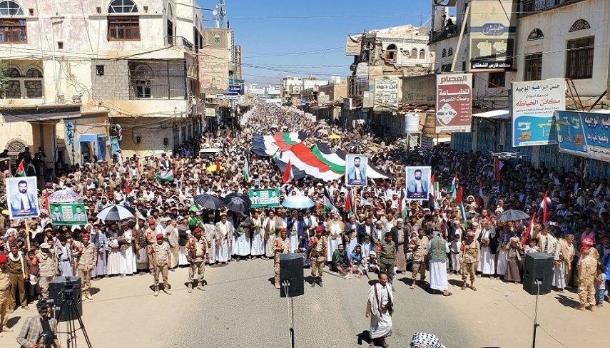 حمایت یمنی ها  از اقدامات ارتش کشورشان ومردم مظلوم غزه