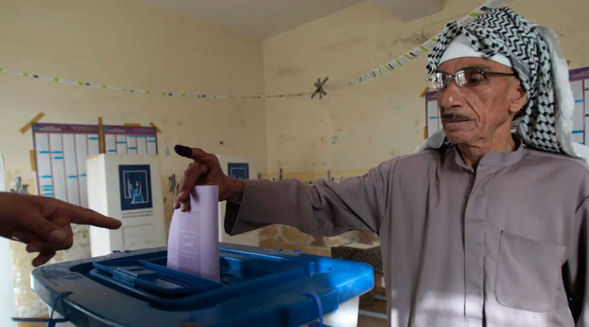  مراكز الإقتراع تفتح أبوابها في العراق وتنتظر أكثر من 15 مليون ناخب 