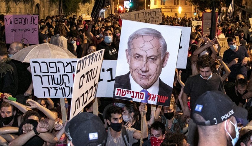  عشرات الآلاف يتظاهرون في تل أبيب لإيقاف الحرب في غزة 