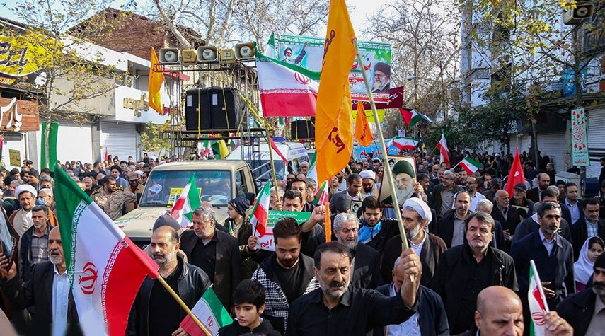  البيان الختامي لمسيرات ذكرى انتصار الثورة يطالب الحكومات الإسلامية بوقف دعم الكيان الصهيوني 