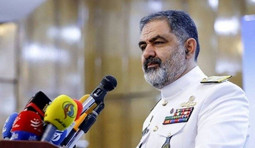الادميرال إيراني يعلن عن حضور القوات البحرية الإيرانية في البحر الأحمر والمحيط الهندي