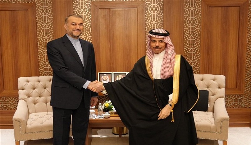  وزير الخارجية الإيراني يلتقي نظيره السعودي في جدة 