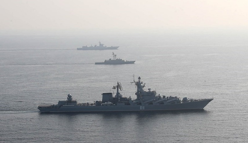  السفن الصينية والروسية تدخل المياه الإيرانية للمشاركة في مناورات الحزام الأمني ​​البحري 