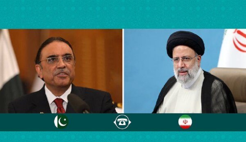 الرئيس الايراني: القوى المهيمنة تبحث عن خلق فجوة بين إيران وباكستان
