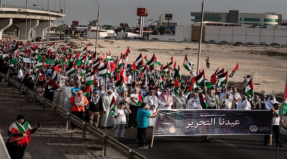 تحت شعار "عيدنا التحرير" .... مسيرة حاشدة في البحرين