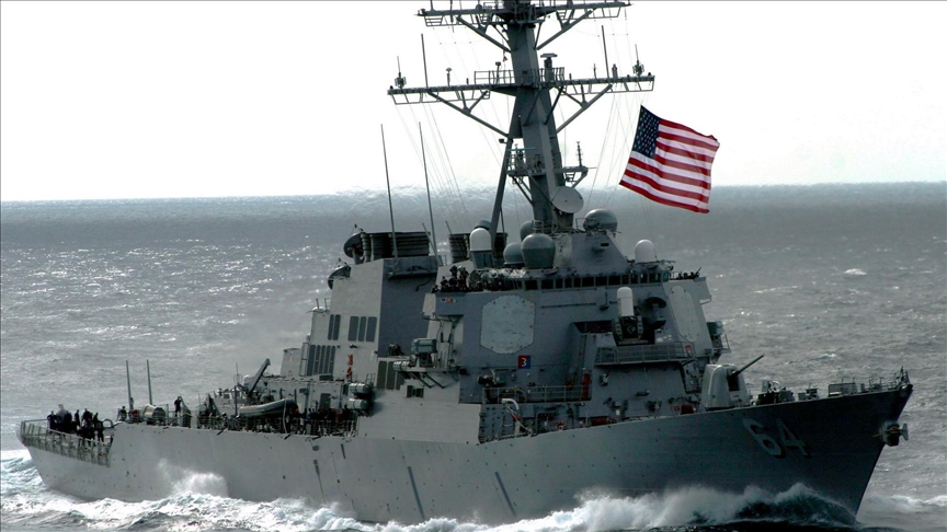  البحرية الأمريكية أنفقت مليار دولار في الأسابيع الماضية لصد هجمات اليمنيين 