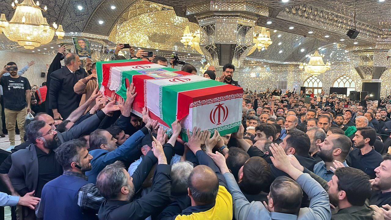 بالصور.. جثمان وزير الخارجية الشهيد حسين عبد اللهيان يصل الى مثواه الاخير