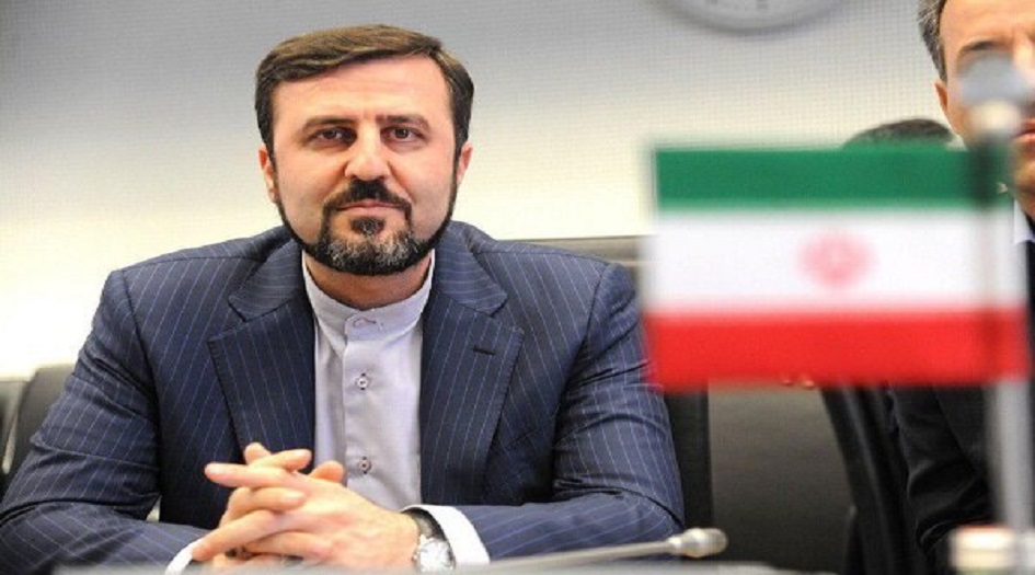 ايران تصف الحوار مع الترويكا الاوروبية بالبناء 
