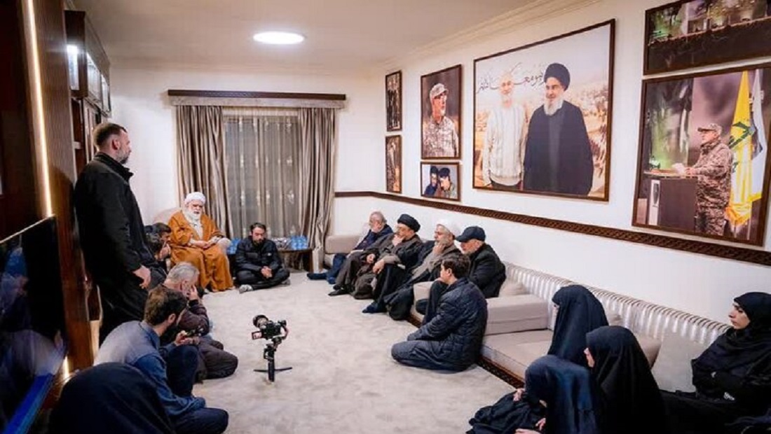 ممثل قائد الثورة الإسلامية يزور عوائل الشهداء من حزب الله في لبنان