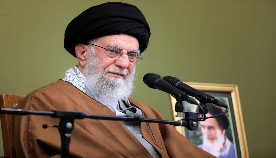 الامام الخامنئي: صمود الشعب اليمني سيؤتي أكله والسبيل الأوحد هو المقاومة