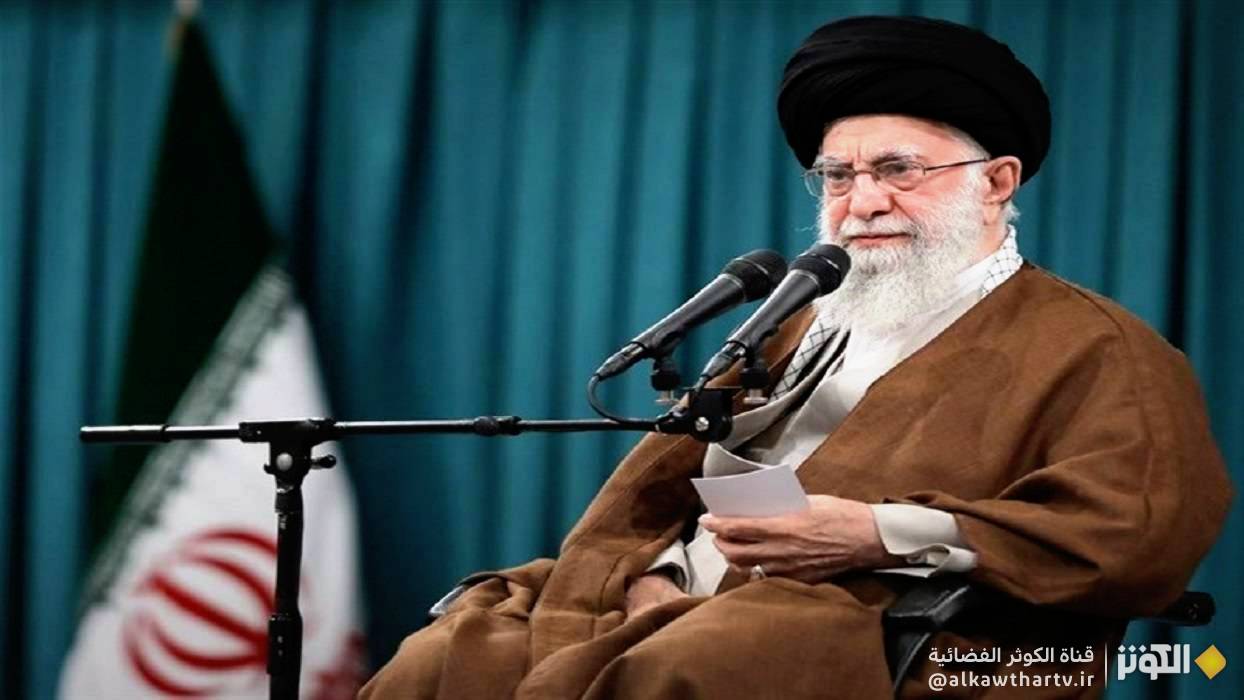  الإمام الخامنئي يعزي بضحايا انفجار ميناء الشهيد رجائي 