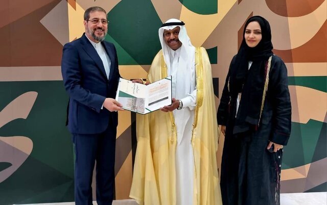 السعودية تمنح جائزة "لبيتم" لإيران تقديراً لخدماتها الممتازة في الحج