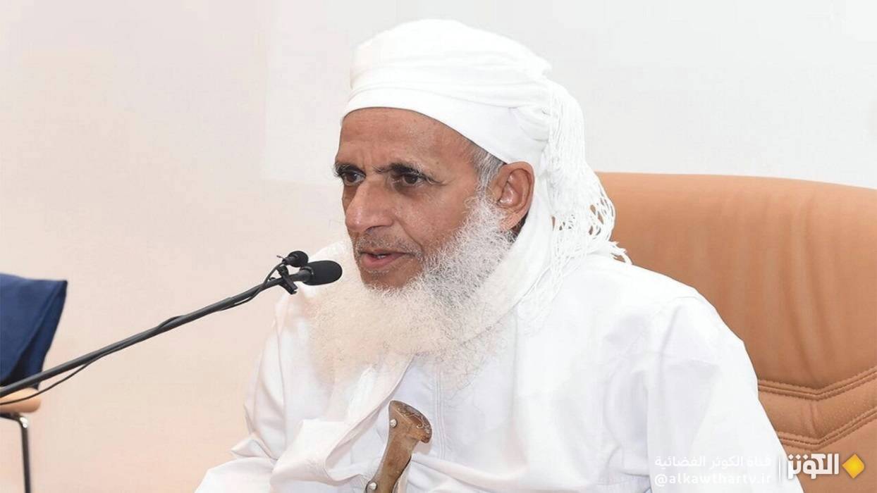 مفتي عمان: الرد الصاروخي الإيراني أثلج صدورنا