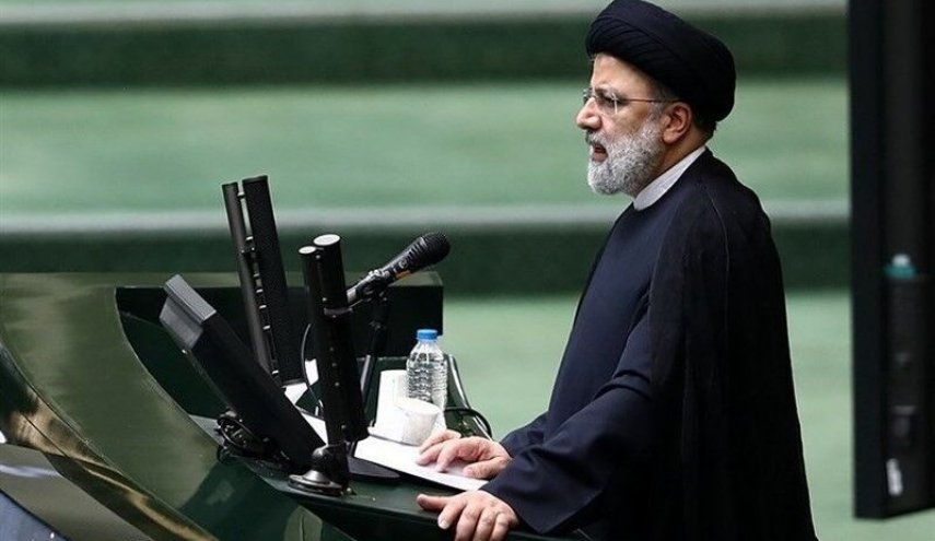 الرئيس الايراني:  العدو يشعر بالغضب بسبب الانجازات التي حققتها ايران
