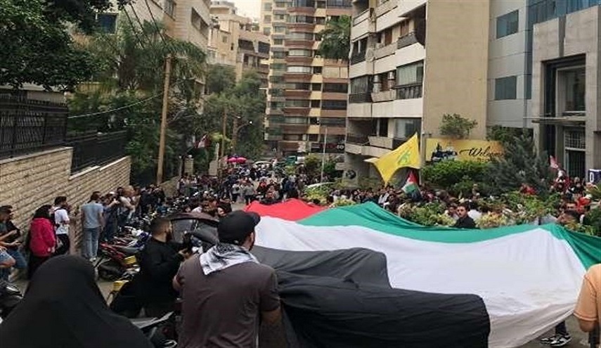  وقفات طلابية تضامناً مع فلسطين في عدة جامعات لبنانية 